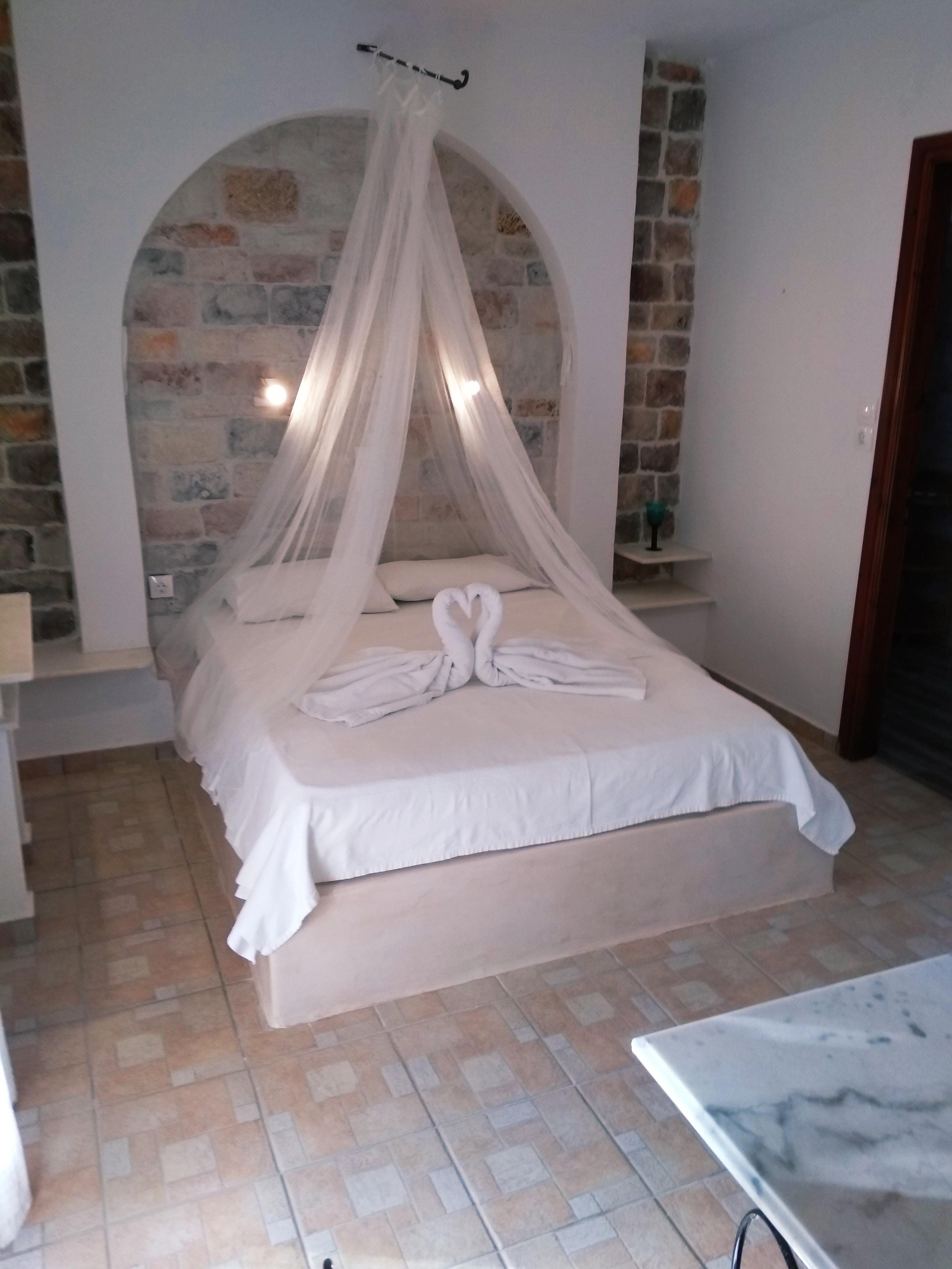 Naxos Summerland 3*